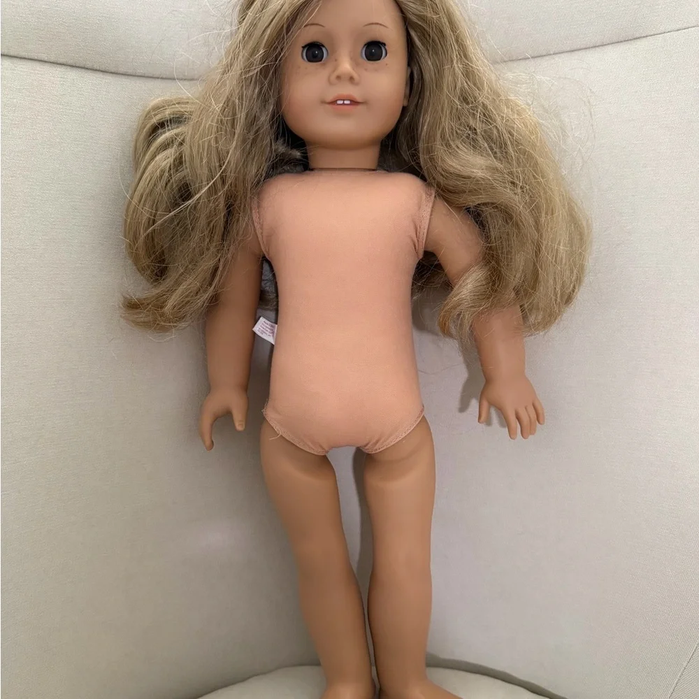 American Girl Doll with Red Jacket and Blue Jeans Truly me retired #24 - Picture 16 of 16